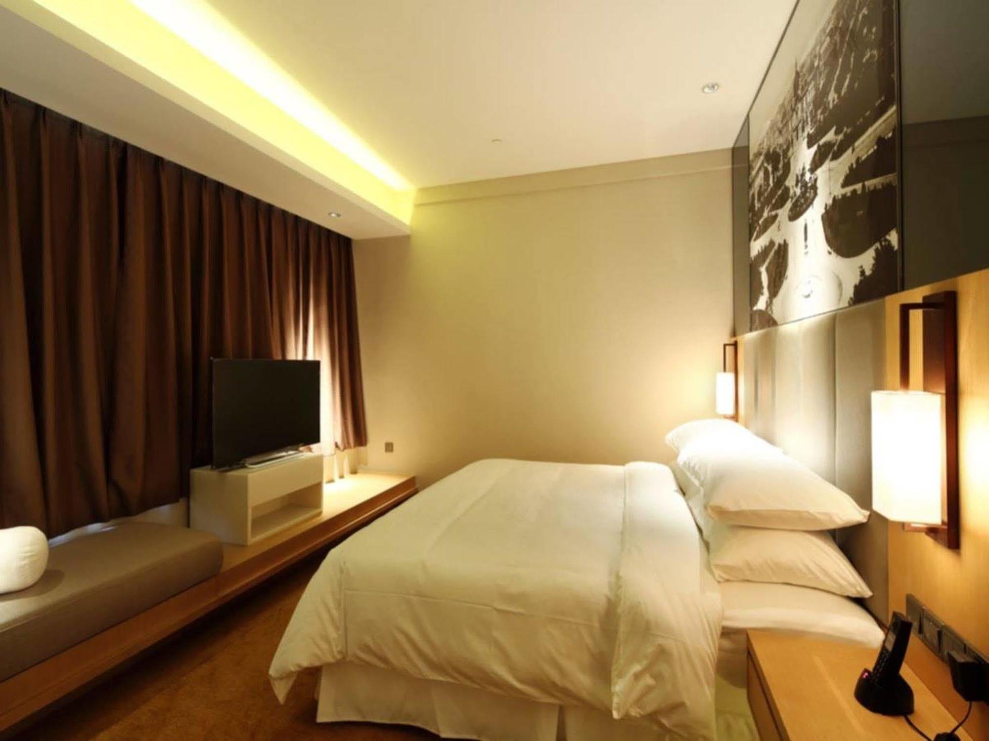 Hotel Aloft Dalian Zewnętrze zdjęcie